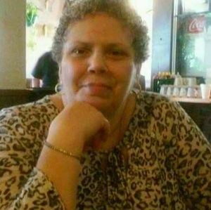 Meet your Posher, Pauline